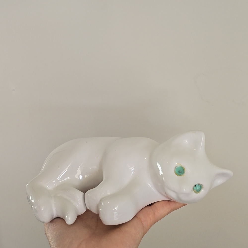 Vintage ELPA Alcobaca Glass Eye Ceramic Cat Figurine Portugal White Green Eyes